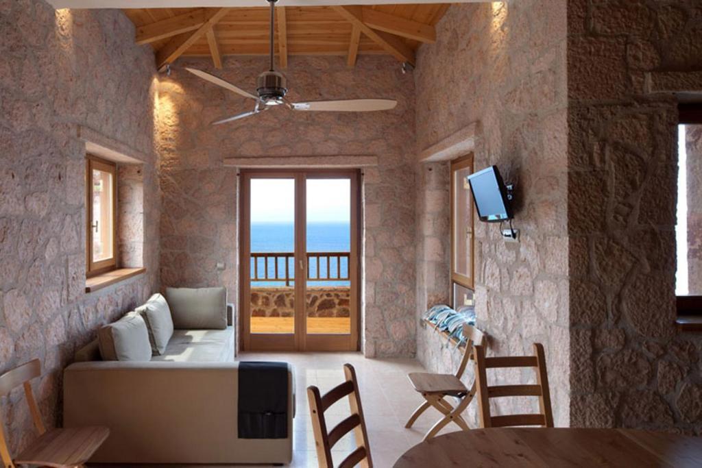 Beyond Villas Agios Nikitas Room photo